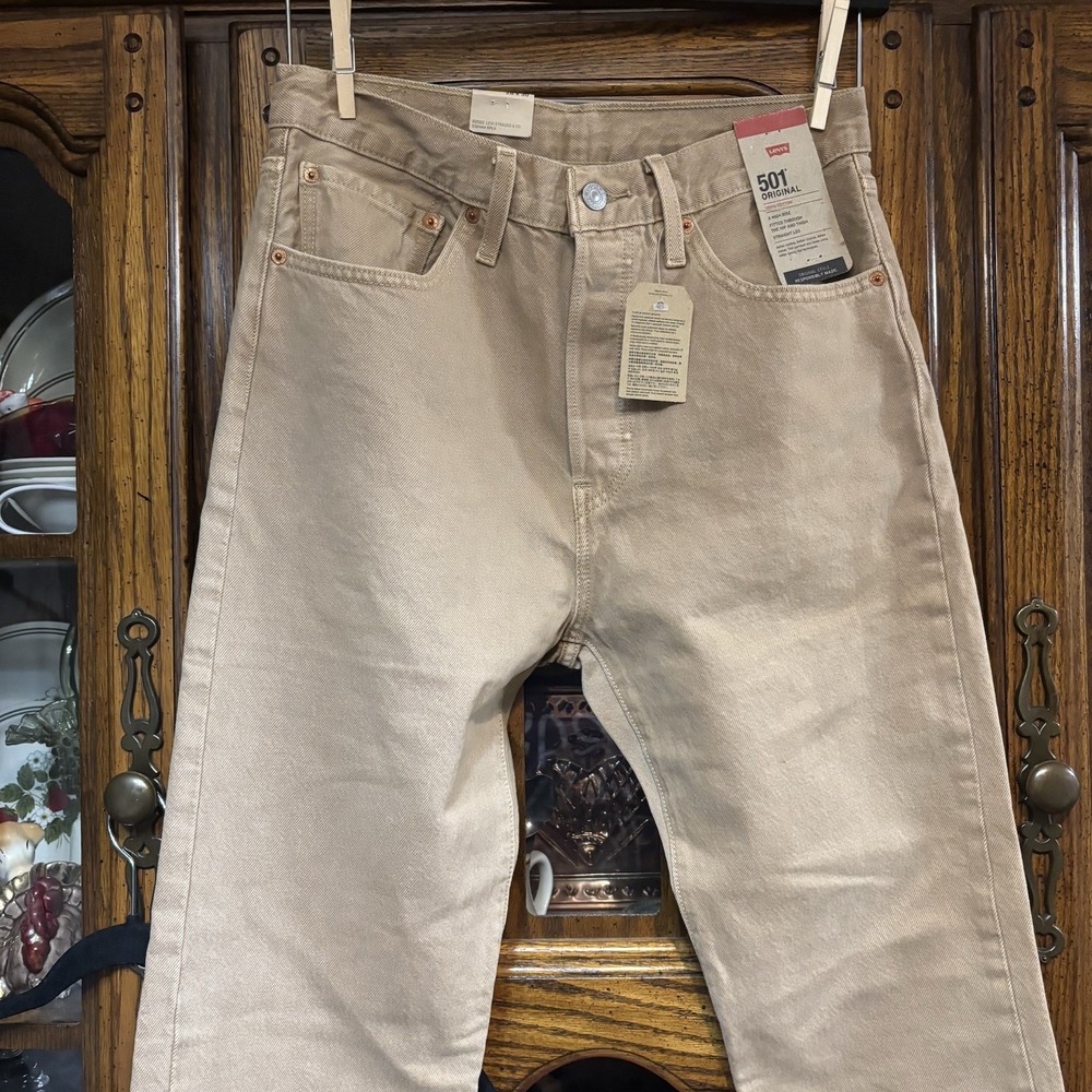 Levi's 501 NWT Men's Button‎ Fly Denim Jeans Tan 28 X 30 Five Pocket